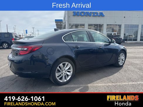 Used 2015 Buick Regal image 7
