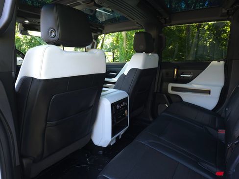Used 2023 GMC Hummer EV Edition 1 AWD/4WD image 15