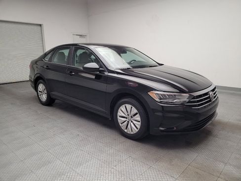 Used 2019 Volkswagen Jetta S w/ Driver Assistance Package FWD image 11