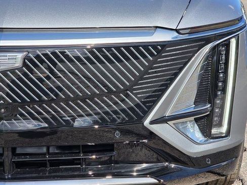 New 2026 Cadillac Lyriq Premium Luxury image 19