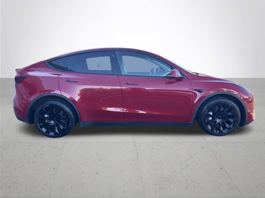 Used 2022 Tesla Model Y Long Range AWD/4WD image 6
