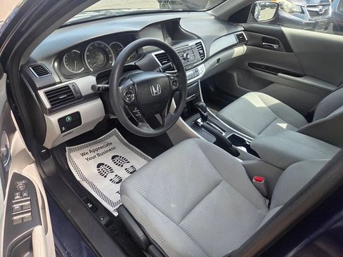 Used 2015 Honda Accord LX image 29