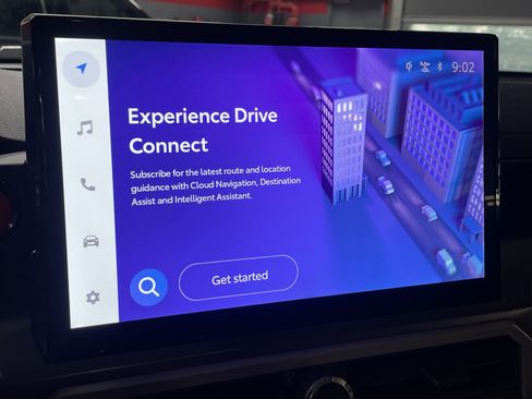 Used 2024 Toyota Tacoma TRD Sport w/ TRD Sport Upgrade Package image 23