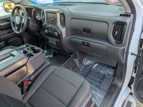 Used 2025 Chevrolet Silverado 1500 W/T RWD image 28