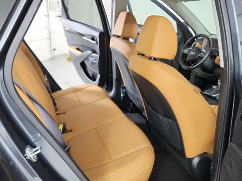 Used 2025 Kia Seltos EX w/ EX Sunroof Package AWD/4WD image 26