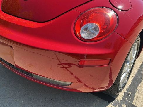 Used 2008 Volkswagen Beetle S FWD image 8