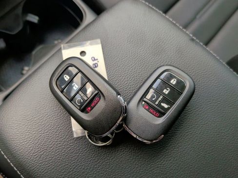 Used 2025 Honda CR-V EX-L image 47