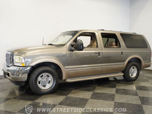 Used 2002 Ford Excursion Limited RWD image 7