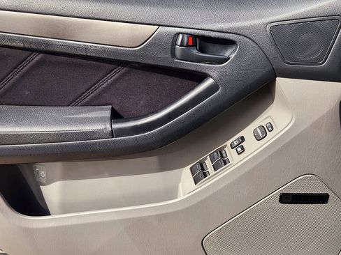 Used 2008 Toyota 4Runner SR5 image 22