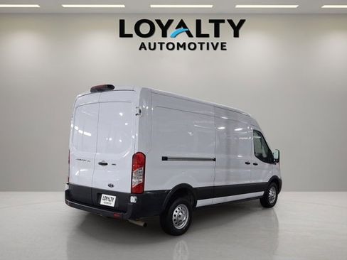 Used 2023 Ford Transit 250 Medium Roof AWD w/ Load Area Protection Package image 5