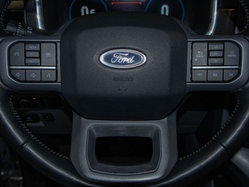 Used 2022 Ford F150 Lariat AWD/4WD image 11
