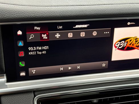 Used 2023 Porsche Panamera 4 image 21