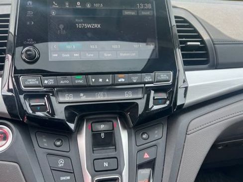 Used 2021 Honda Odyssey EX-L image 16
