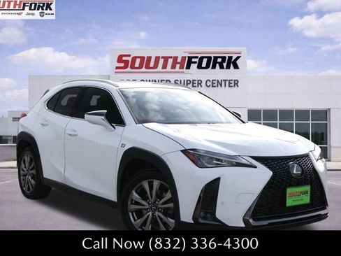 Used 2021 Lexus UX 200 F Sport image 1