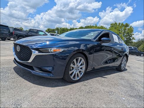 Used 2021 MAZDA MAZDA3 s FWD image 8