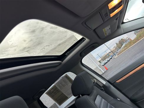 Used 2018 Honda CR-V EX image 25