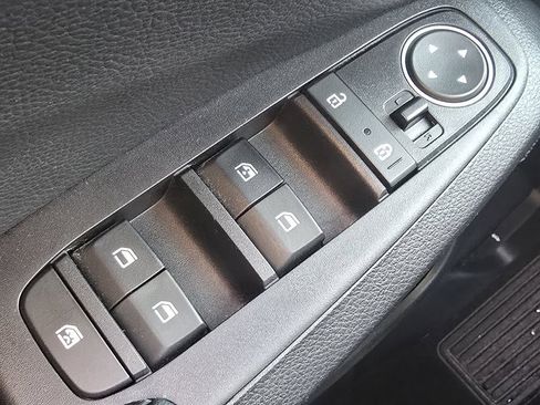 Used 2021 Kia Seltos SX w/ SX Sunroof Package image 27