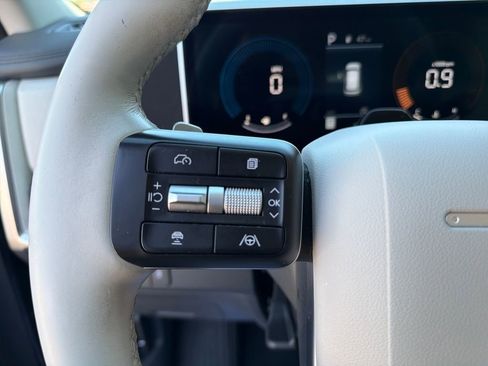 Used 2025 Hyundai Santa Fe SEL image 26