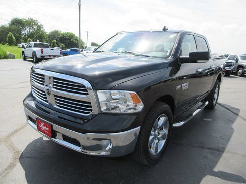 Used 2017 RAM 1500 Big Horn AWD/4WD image 13