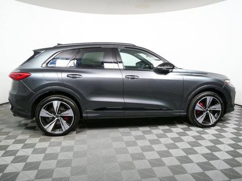 New 2026 Audi SQ5 Premium Plus image 2