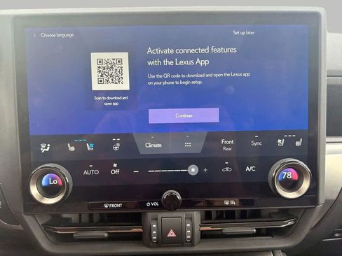 Used 2024 Lexus GX 550 w/ Cold Area Package AWD/4WD image 23