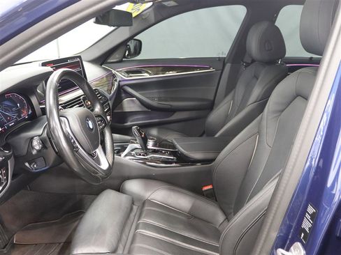 Used 2022 BMW 530i xDrive w/ Premium Package AWD/4WD image 14