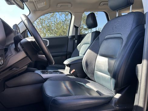 Used 2023 Ford Bronco Sport Outer Banks image 11