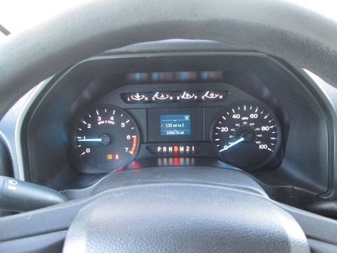 Used 2018 Ford F250 XL w/ Power Equipment Group AWD/4WD image 12