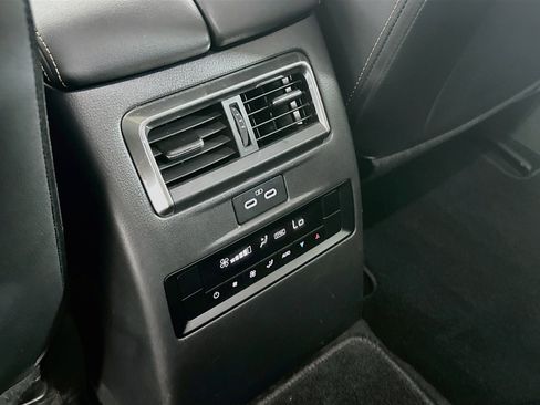 Used 2024 MAZDA CX-90 Plug-In Hybrid w/ Preferred AWD/4WD image 29