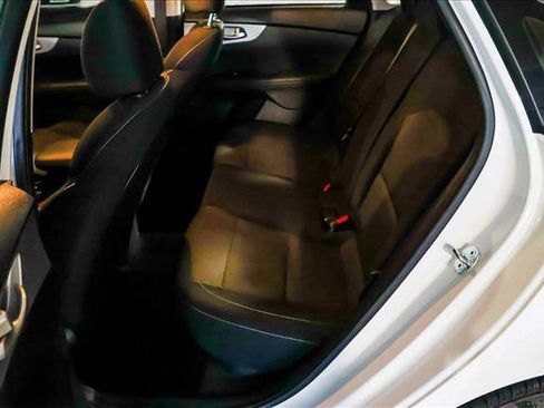 Used 2024 Kia Forte LXS w/ LXS Technology Package image 20