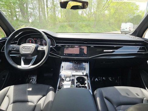 Certified 2025 Audi Q7 3.0T Premium Plus w/ Premium Plus Package AWD/4WD image 33
