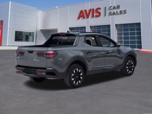 Used 2025 Hyundai Santa Cruz SEL FWD image 6