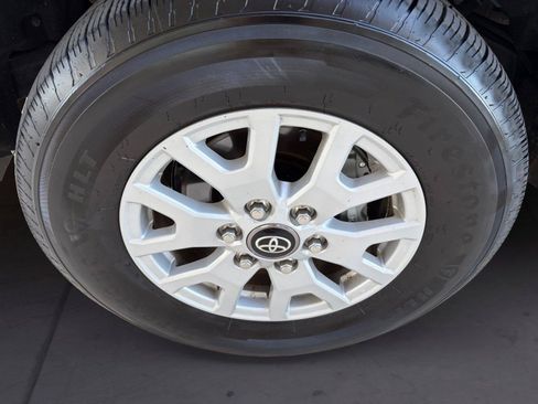 Used 2026 Toyota Tacoma SR5 AWD/4WD image 14