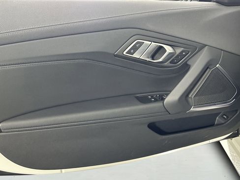 Used 2025 BMW Z4 M40i w/ Premium Package image 27