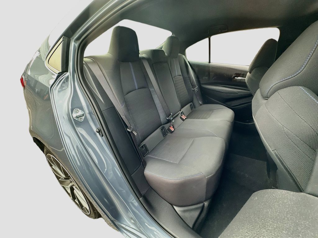 Used 2022 Toyota Corolla SE FWD image 23