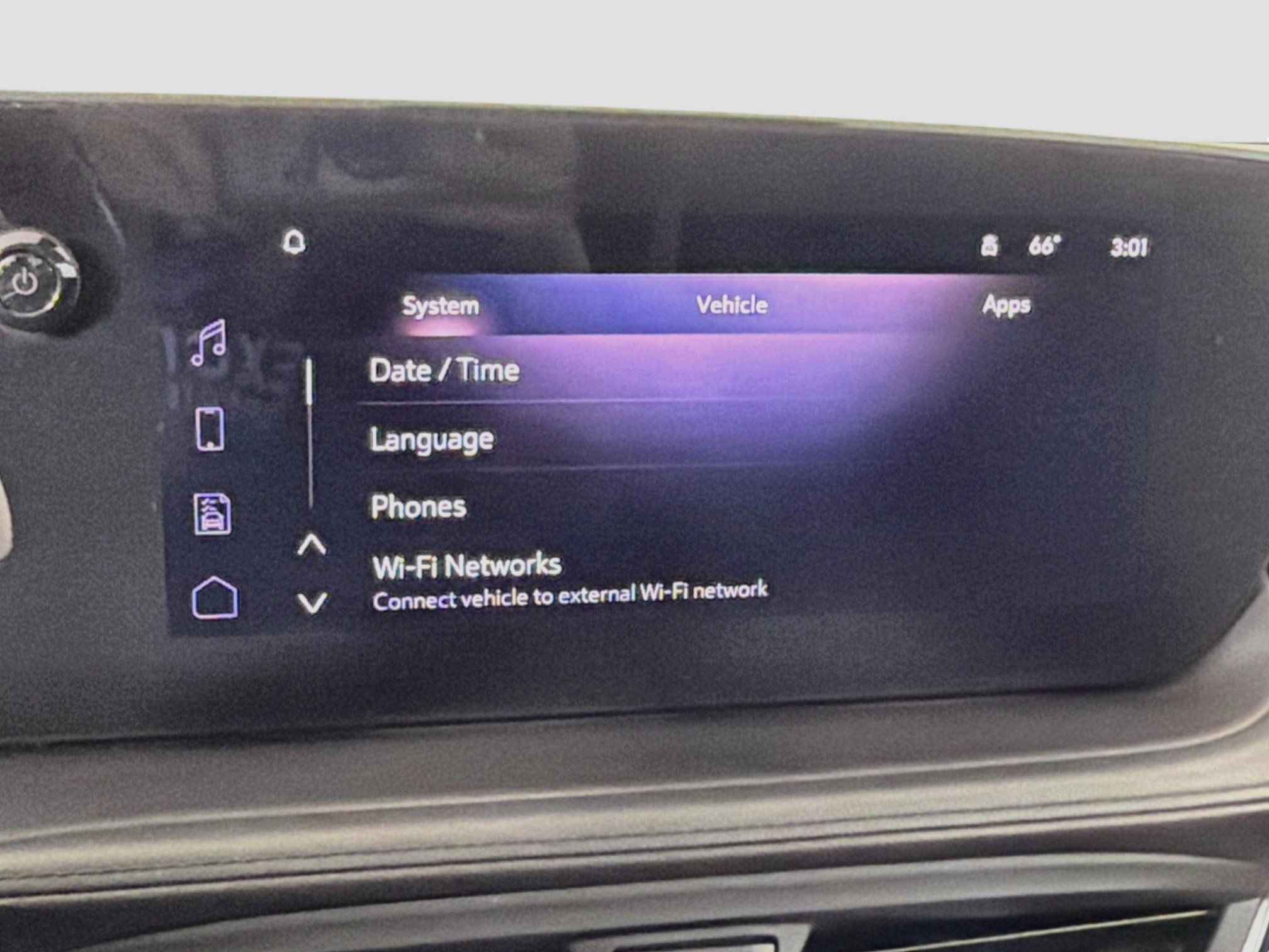 Used 2024 Buick Encore GX Sport Touring w/ Experience Buick Package FWD image 21