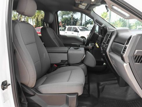 Used 2021 Ford F550 XLT image 45