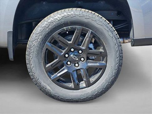 New 2026 Chevrolet Silverado 1500 LT Trail Boss w/ Dark Appearance Package AWD/4WD image 11