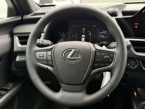 New 2026 Lexus UX 300h AWD image 9