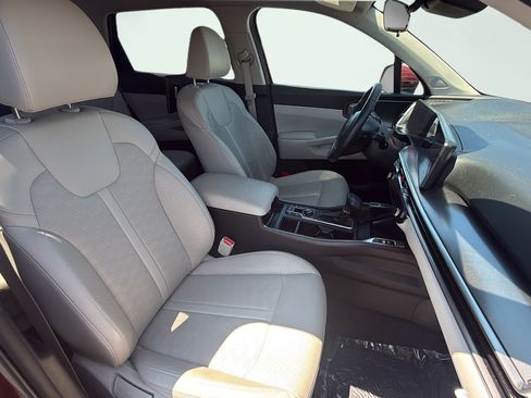 Used 2025 Kia Sorento S AWD/4WD image 39