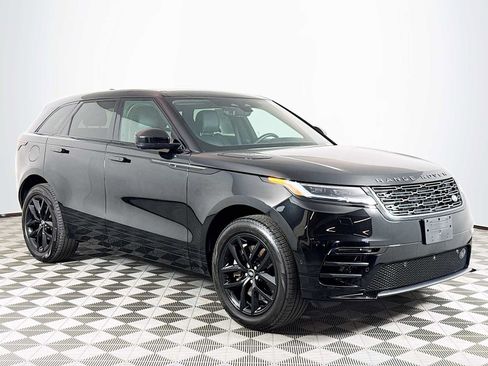 Used 2026 Land Rover Range Rover Velar Dynamic SE AWD/4WD image 3