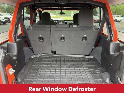 Used 2023 Jeep Wrangler Unlimited Sport AWD/4WD image 12