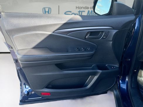 Certified 2023 Honda Passport EX-L image 20