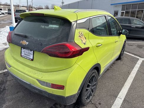 Used 2019 Chevrolet Bolt Premier w/ Infotainment Package image 2