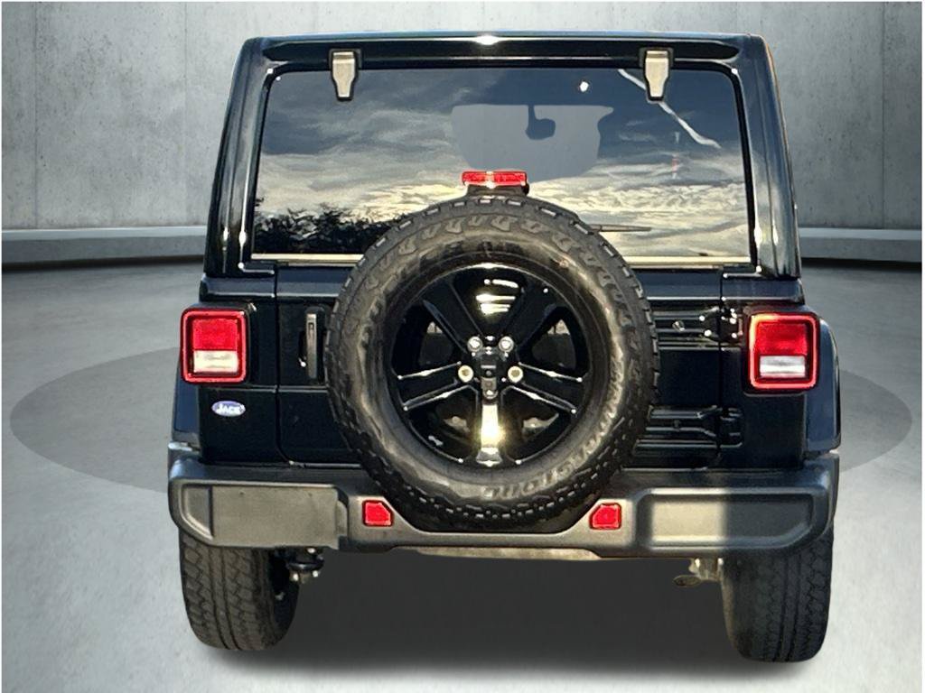 Used 2023 Jeep Wrangler Unlimited Sahara AWD/4WD image 41