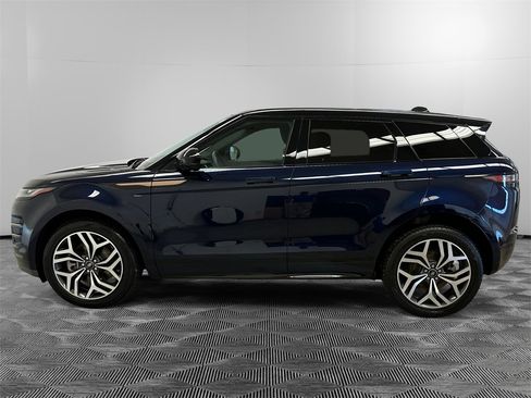 Used 2023 Land Rover Range Rover Evoque R-Dynamic SE image 2
