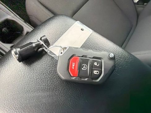Used 2021 Jeep Wrangler Unlimited Sport AWD/4WD image 32