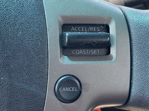 Used 2011 Nissan Sentra 2.0 SR FWD image 26
