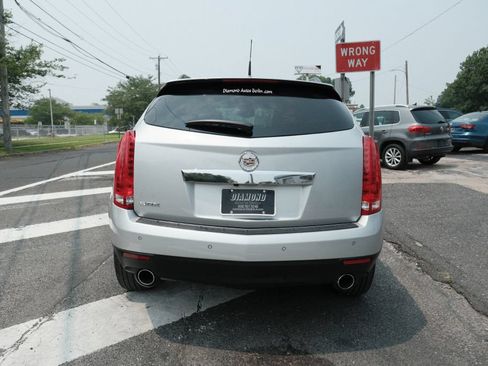 Used 2011 Cadillac SRX Luxury FWD image 6