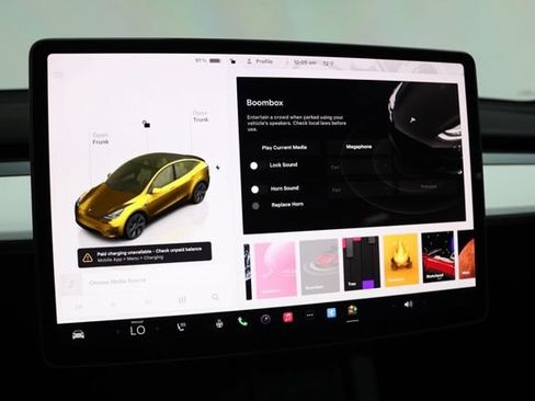 Used 2025 Tesla Model Y Long Range AWD/4WD image 26